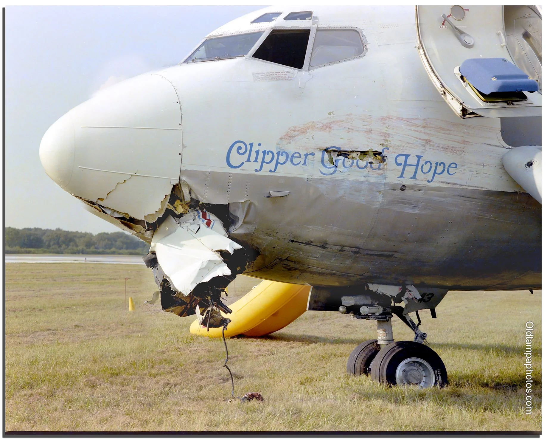 Pan Am Jet Clipper Good Hope runway crash November 1986 — Old